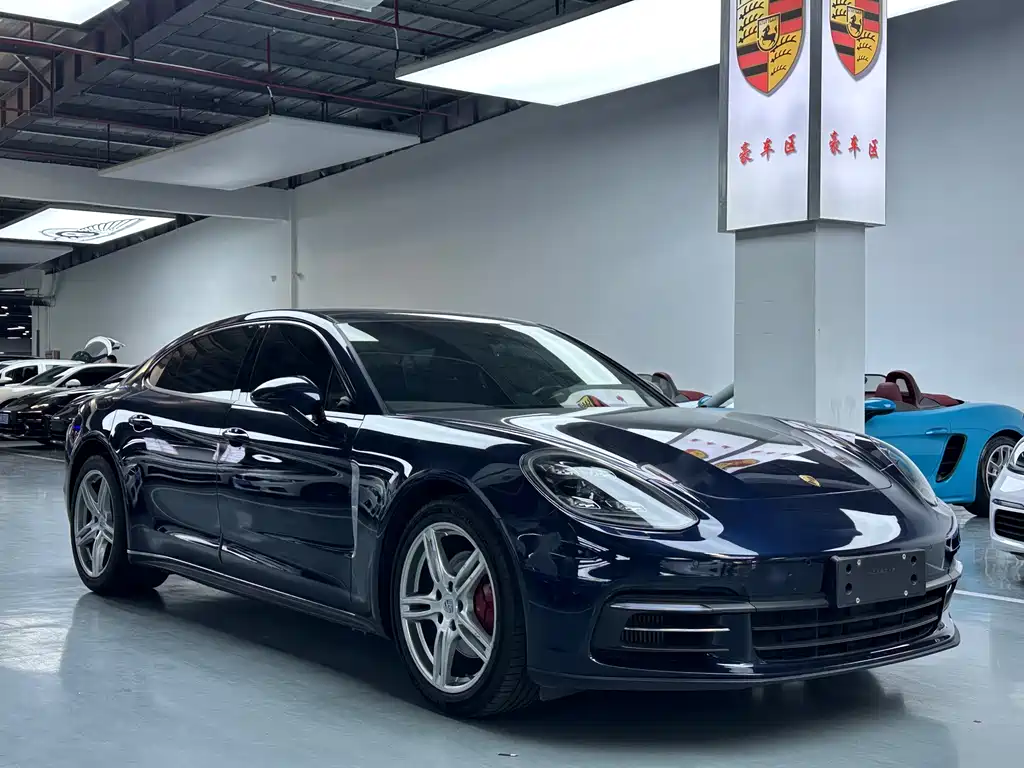 Panamera 2019 Panamera Executive Extended Edition 2.9T купить на сайте DeffCars