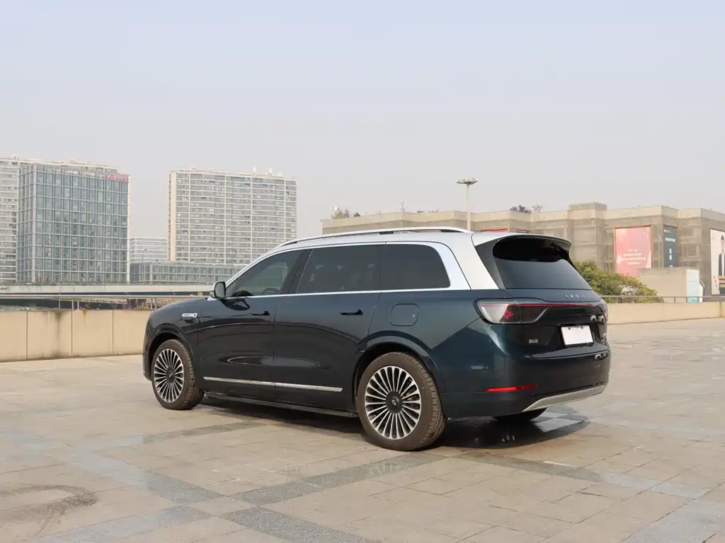 Wenjie M9 2025 extended range Max version 52kWh 6-seat version 192-line lidar) купить на сайте DeffCars