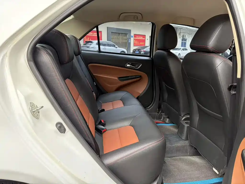 MK (KingKong) 2019款 1.5L 手动进取型 купить на сайте DeffCars