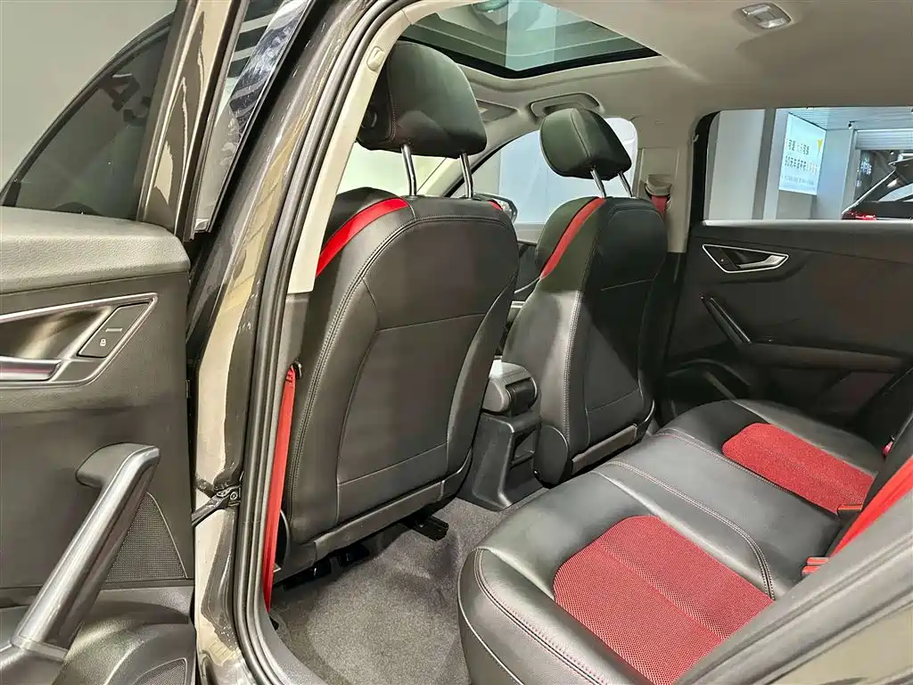 Audi Q2L 2021 35 TFSI fashionable and dynamic купить на сайте DeffCars