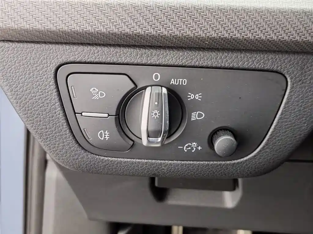 Audi Q5L 2022 40T RS Kit Burning Speed ​​Type купить на сайте DeffCars
