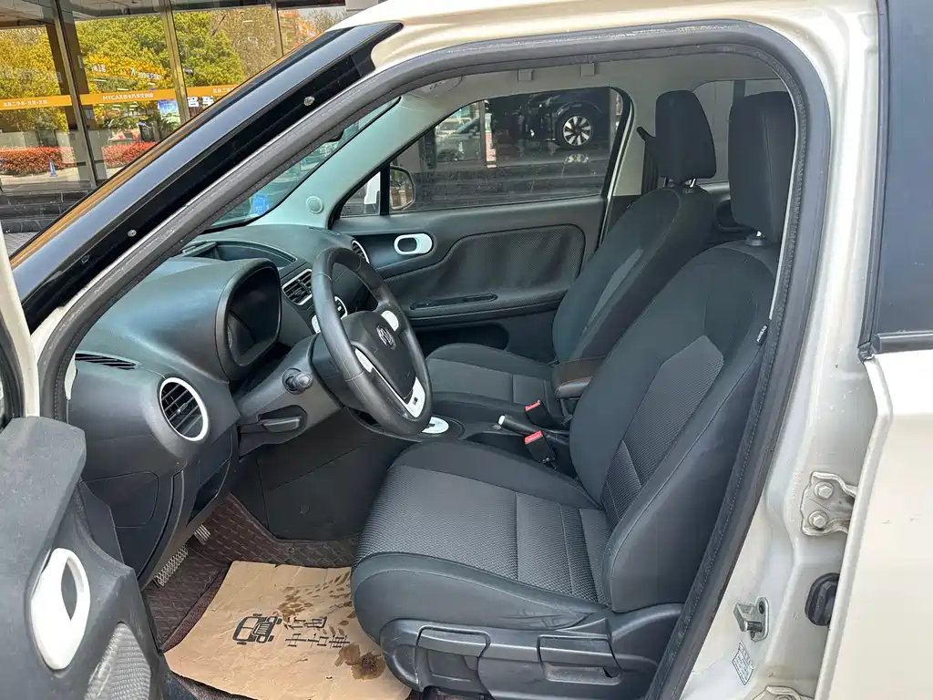 MG 3 2011 1.5L AMT Elite Edition купить на сайте DeffCars