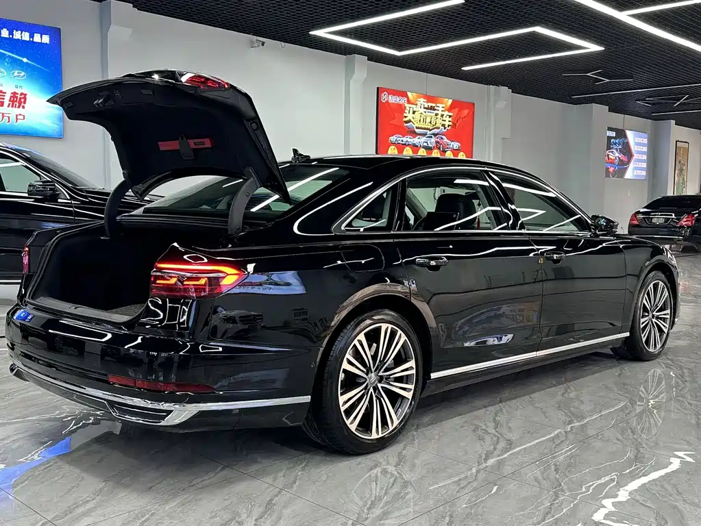 Audi A8 2019 Plus A8L 55 TFSI quattro premium model купить на сайте DeffCars
