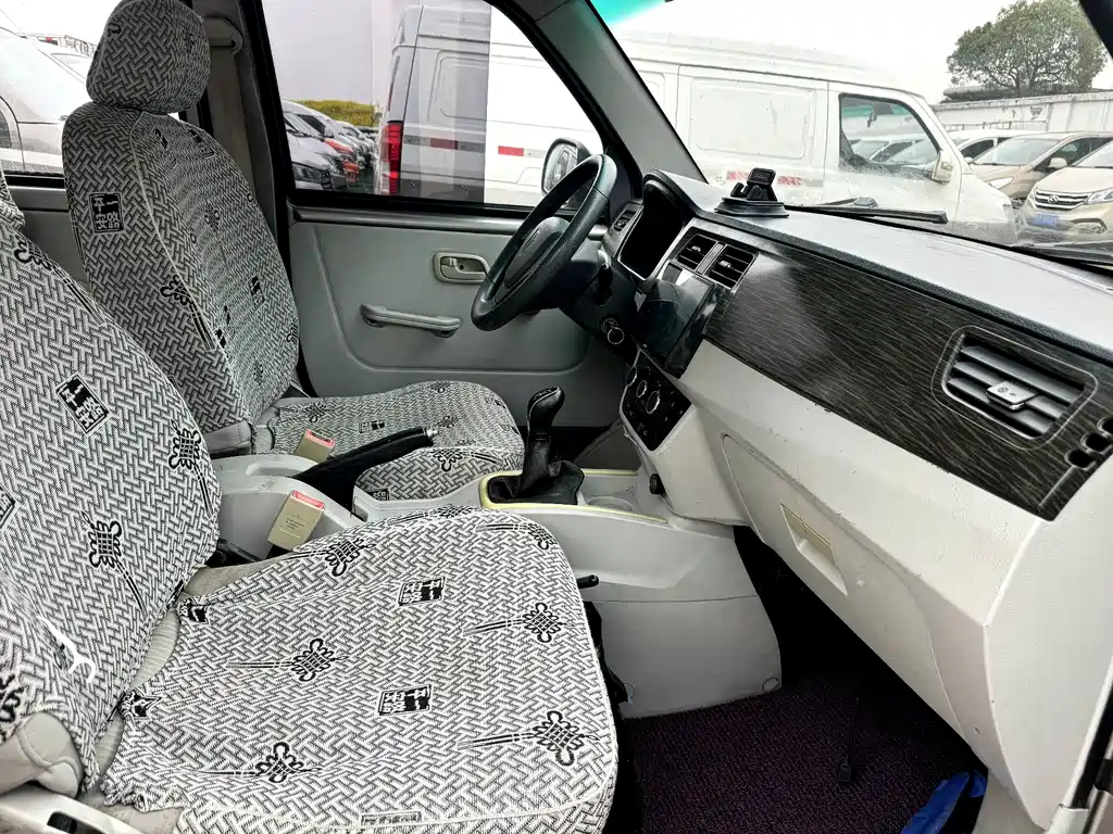 New Hiace X30L 2021 1.5L business central air-conditioning version bus National VI SWC15M купить на сайте DeffCars