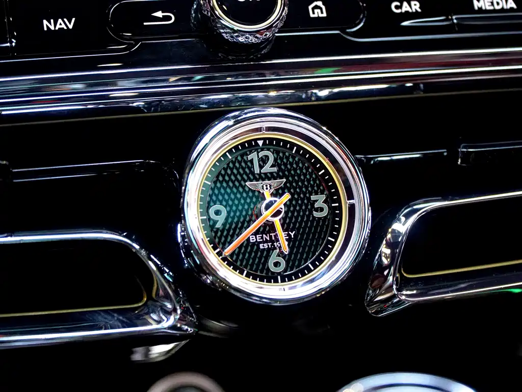 Flying Spur 2021 4.0T V8 Standard Edition купить на сайте DeffCars