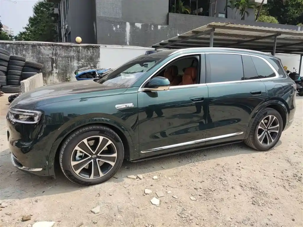 Wenjie M7 2026 extended range Ultra four-wheel drive version 5 seats купить на сайте DeffCars