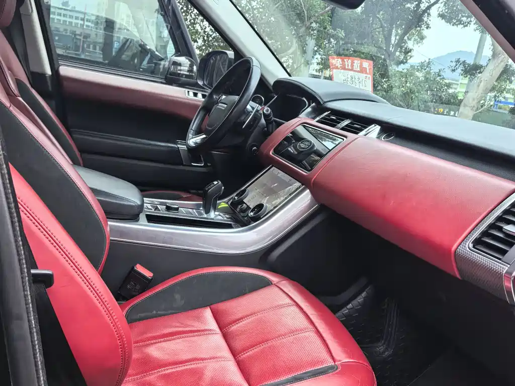 Range Rover Sport 2021 3.0 L6 Black Edition купить на сайте DeffCars