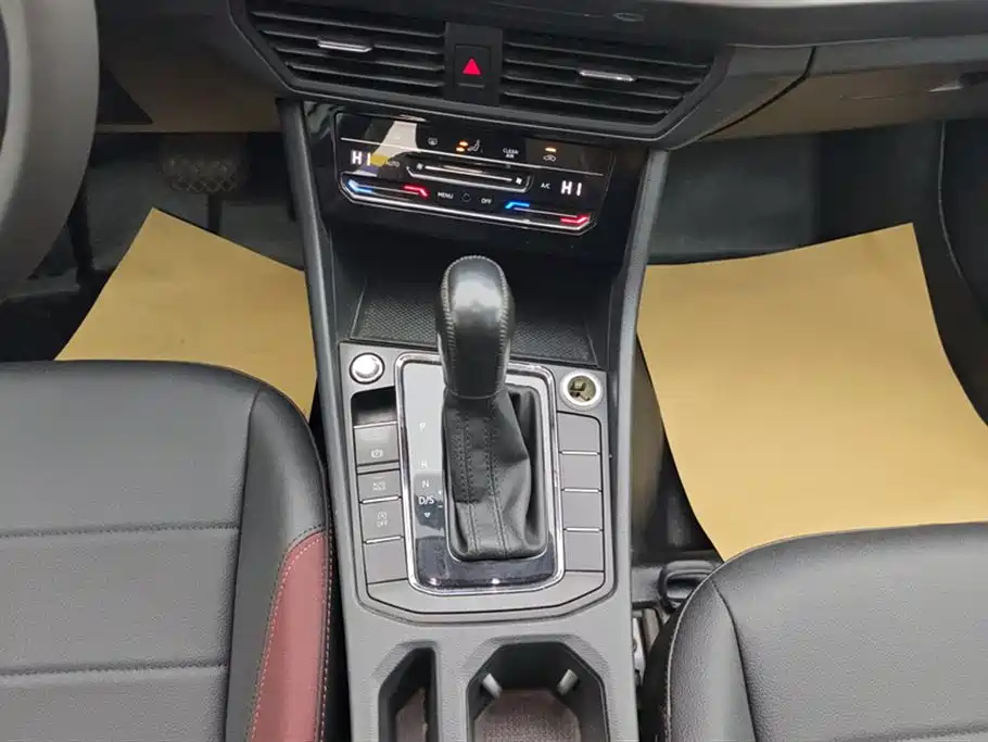 Bora 2021 200TSI DSG Elite Intelligent Edition купить на сайте DeffCars