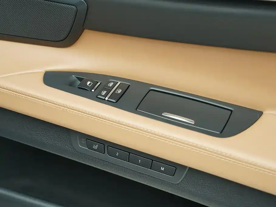 BMW 7 Series 2010 760Li купить на сайте DeffCars