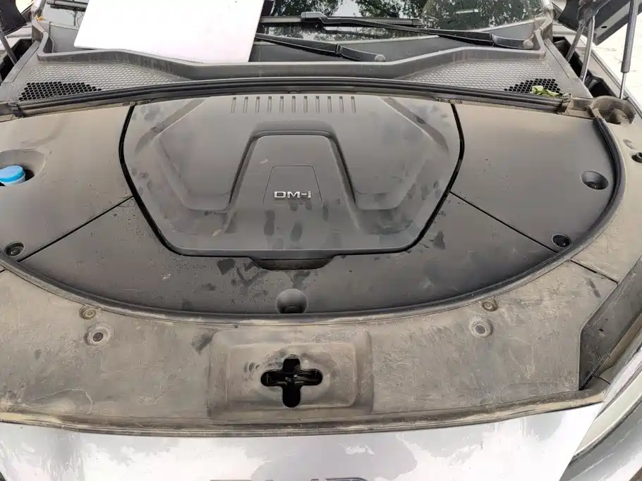 Song PLUS New Energy 2025 DM-i 112KM Premium Model купить на сайте DeffCars