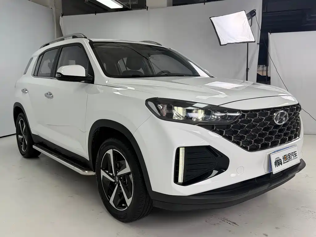 Beijing Hyundai ix35 2021 2.0L automatic two-wheel drive GLS leading version купить на сайте DeffCars