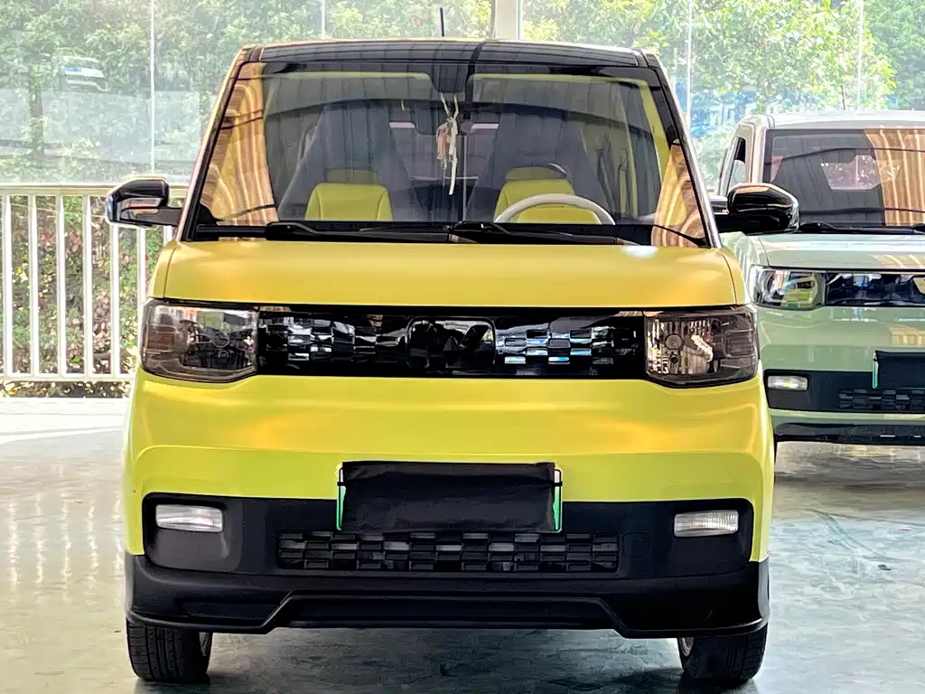 宏光MINIEV 2021款 马卡龙时尚款 磷酸铁锂 купить на сайте DeffCars