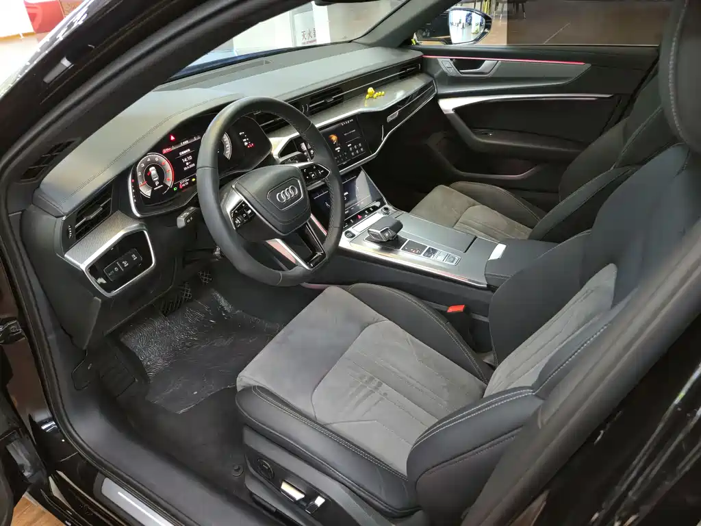 Audi A6L 2024 40 TFSI luxury and dynamic model купить на сайте DeffCars