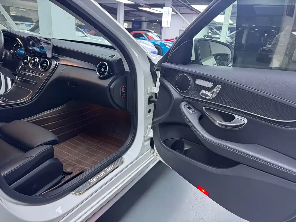 Mercedes-Benz C-Class 2020 C 260 L Sports Edition купить на сайте DeffCars