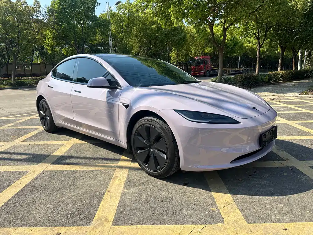 Model 3 2023 rear-wheel drive version купить на сайте DeffCars