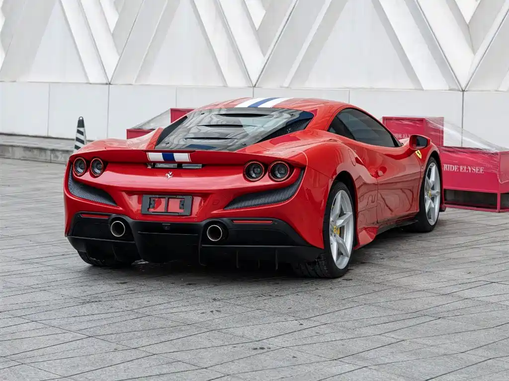 Ferrari F8 2019 Tributo 3.9T V8 купить на сайте DeffCars