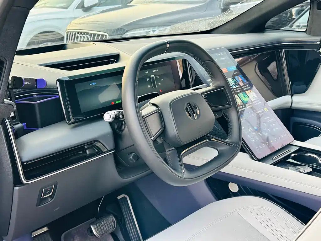 Gaohe HiPhi X 2021 flagship version 6 seats купить на сайте DeffCars