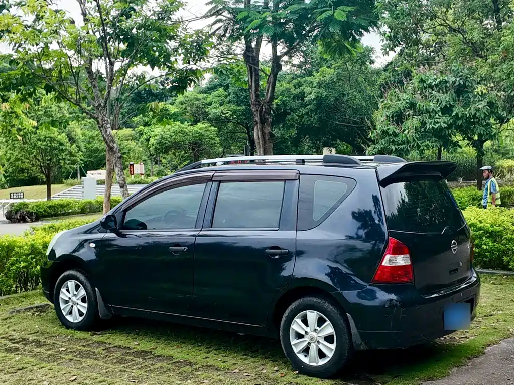 Livina 2010 Jinyue Edition 1.6L manual all-rounder купить на сайте DeffCars