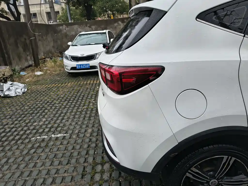 MG ZS 2017 16T Automatic Exclusive Edition купить на сайте DeffCars