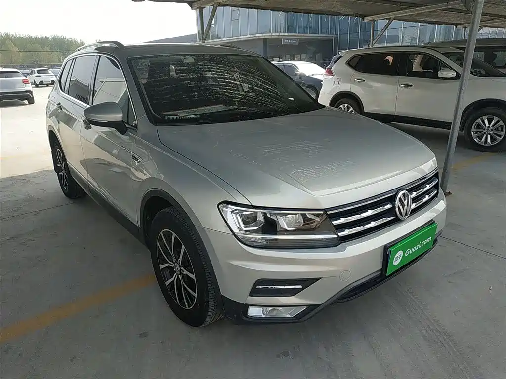 Tiguan L 2018 330TSI automatic two-wheel drive luxury version купить на сайте DeffCars