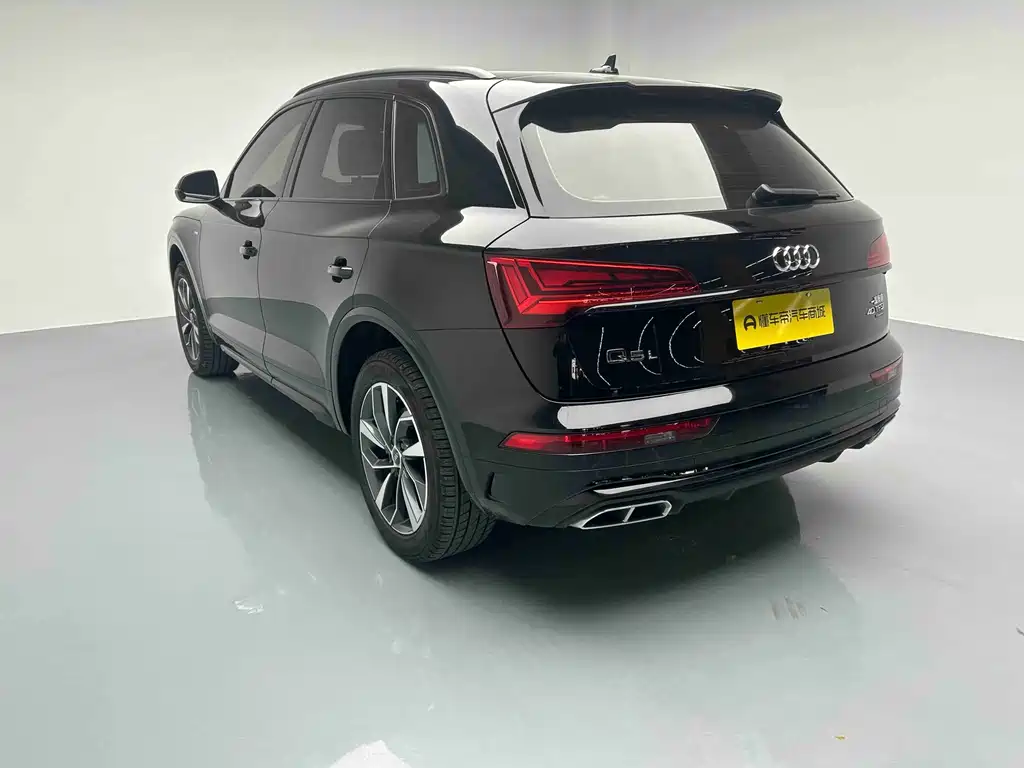 Audi Q5L 2023 40T luxury and dynamic model купить на сайте DeffCars