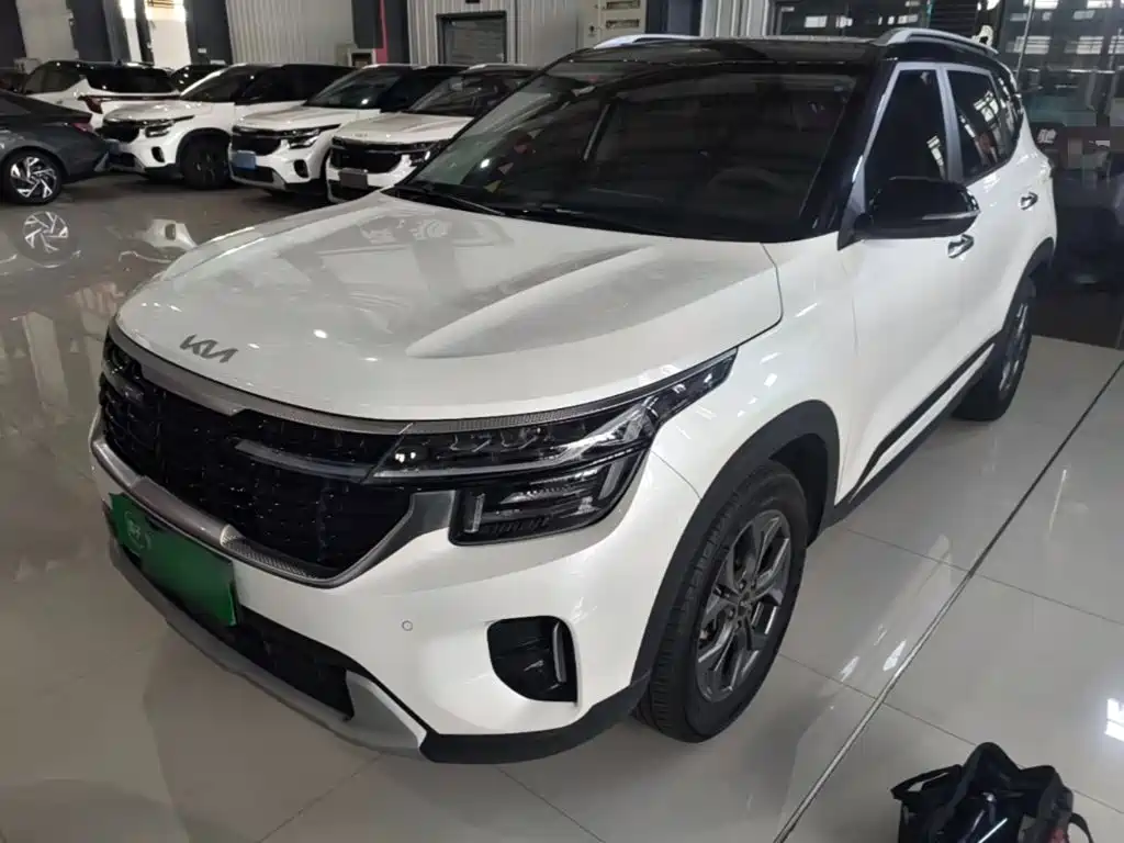 Seltos 2023 1.5L CVT luxury version купить на сайте DeffCars