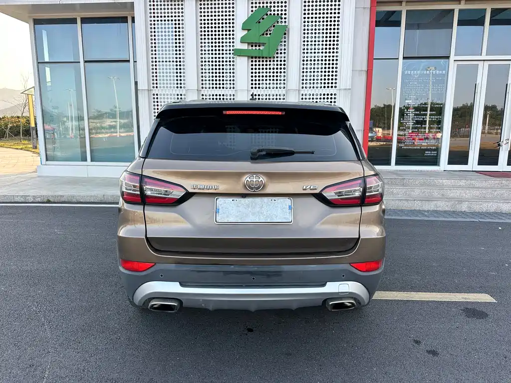 Zhonghua V6 2018 1.5T automatic premium model купить на сайте DeffCars