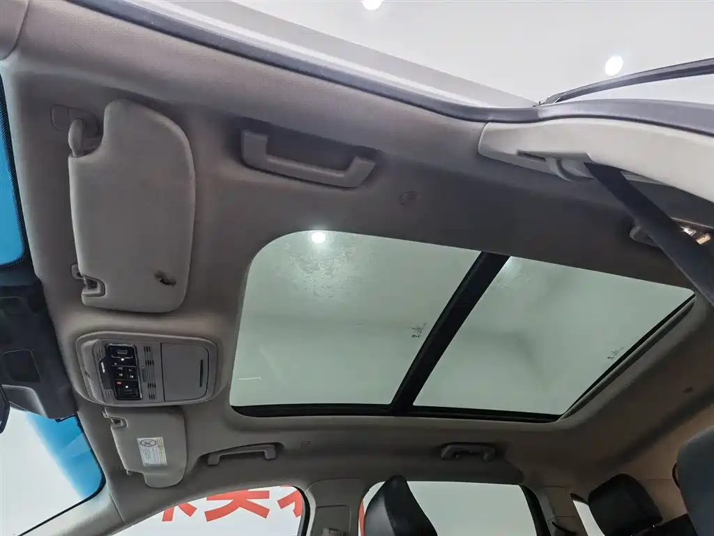 Voyager 2021 2.0T four-wheel drive exclusive edition купить на сайте DeffCars