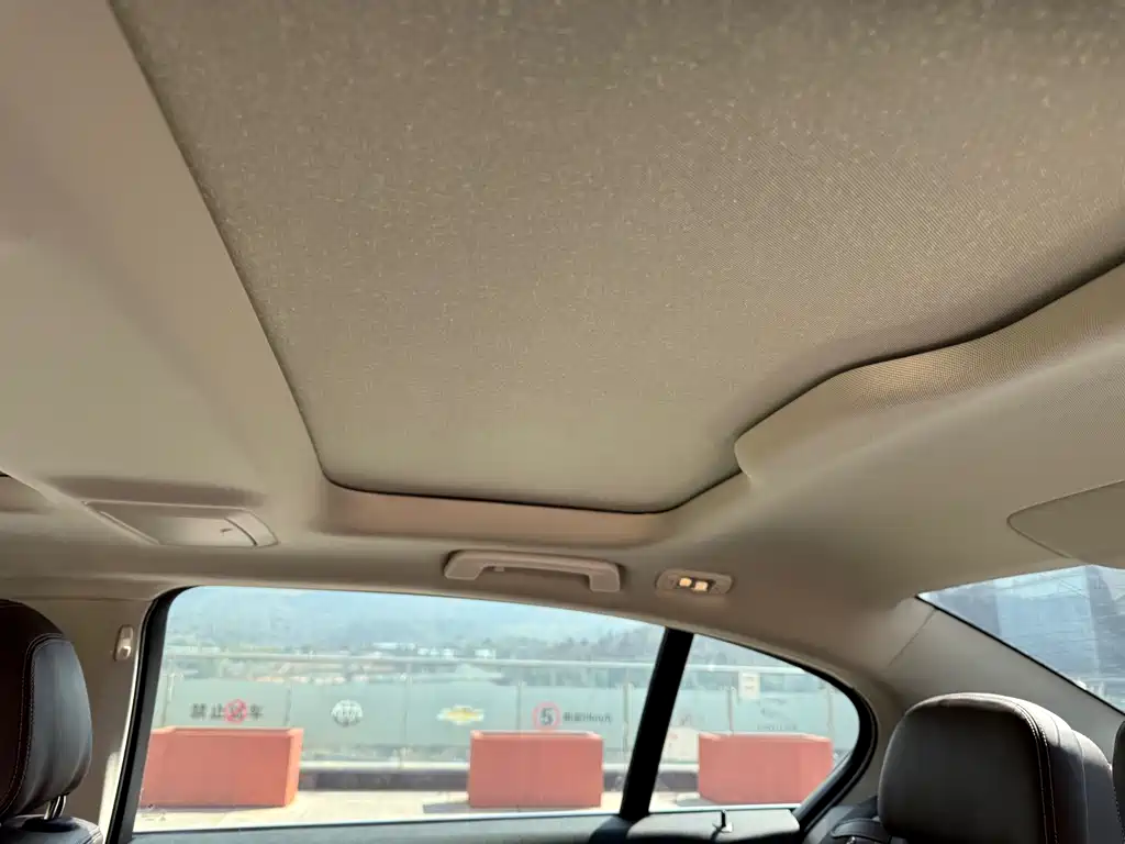 BMW 5 Series 2019 530Li Leading Luxury Package купить на сайте DeffCars