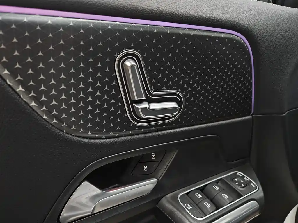 Mercedes-Benz GLA 2025 GLA 220 купить на сайте DeffCars