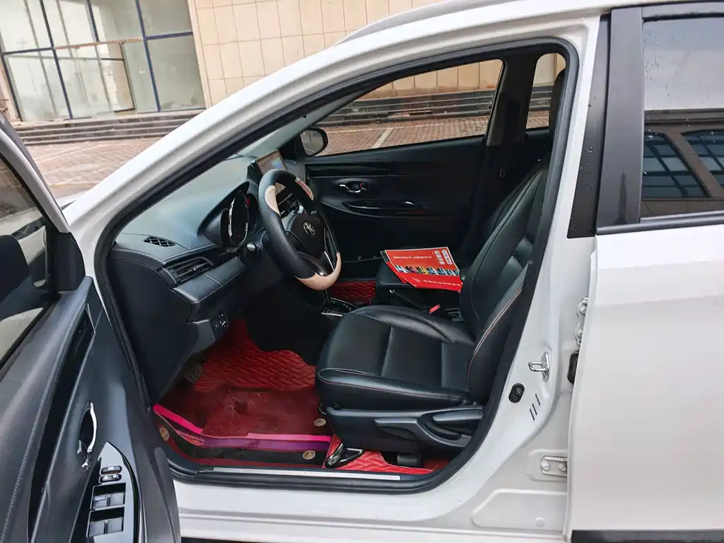 YARiS L Zhixuan 2021 Zhixuan X 1.5L CVT Deluxe Edition купить на сайте DeffCars