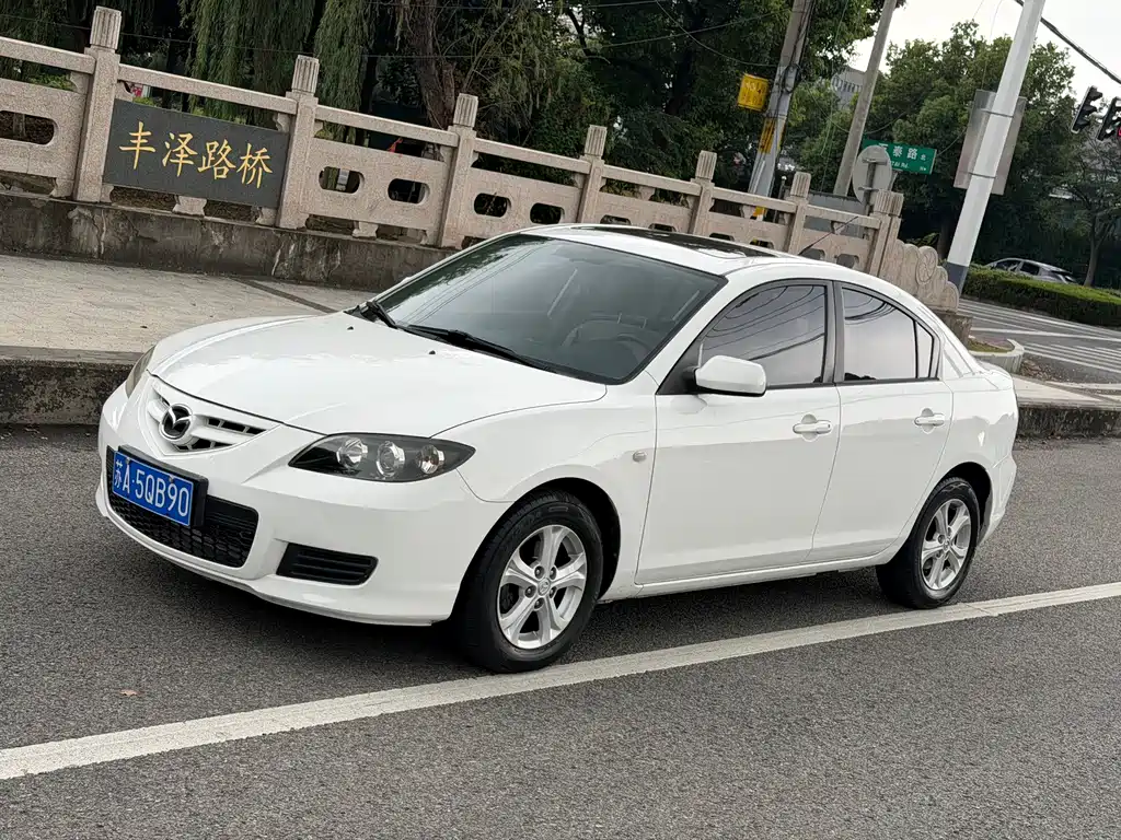 Mazda3 2012 1.6L Manual Classic Standard купить на сайте DeffCars