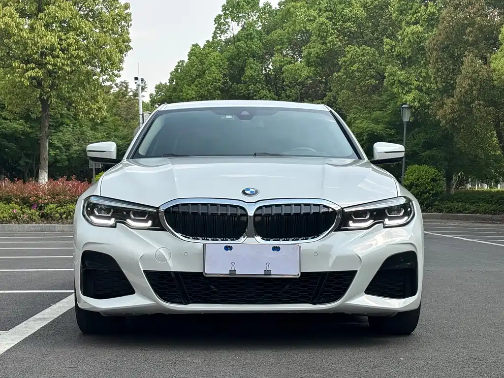 BMW 3 Series 2022 325Li M Sports Package купить на сайте DeffCars