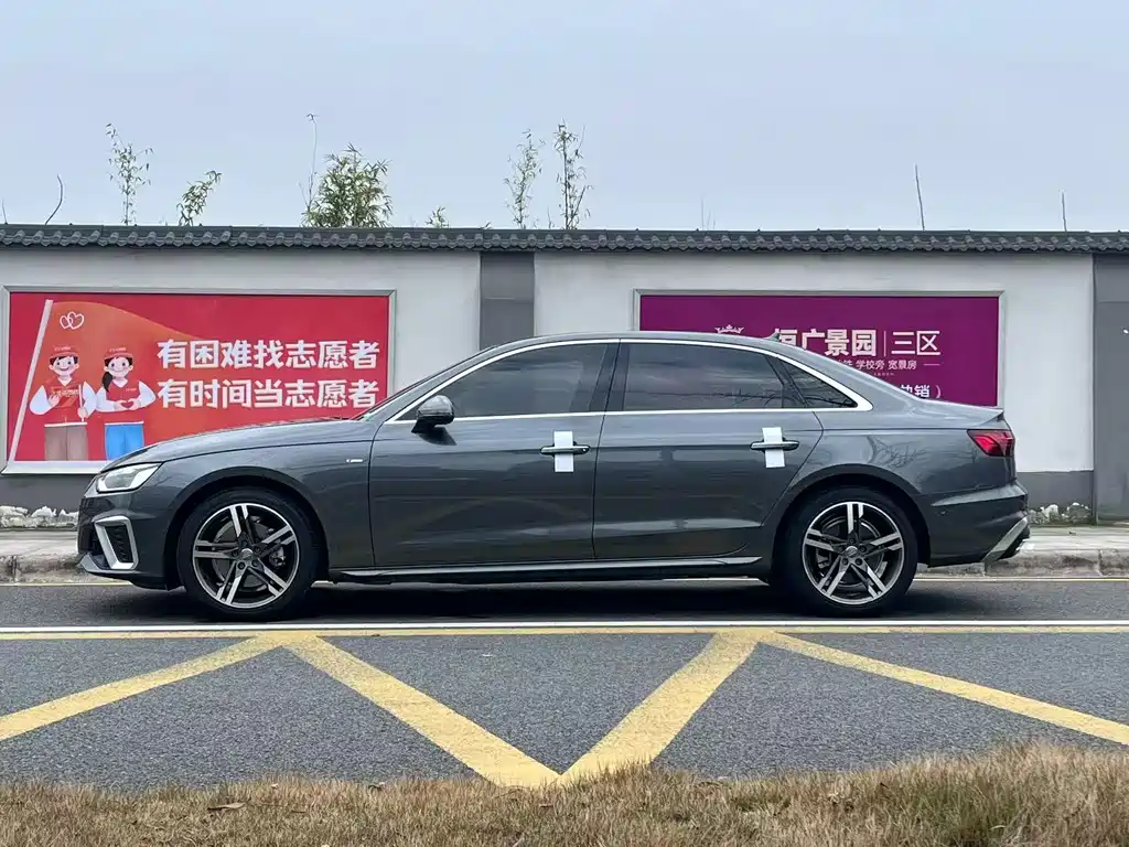 Audi A4L 2020 40 TFSI Fashionable and Dynamic купить на сайте DeffCars