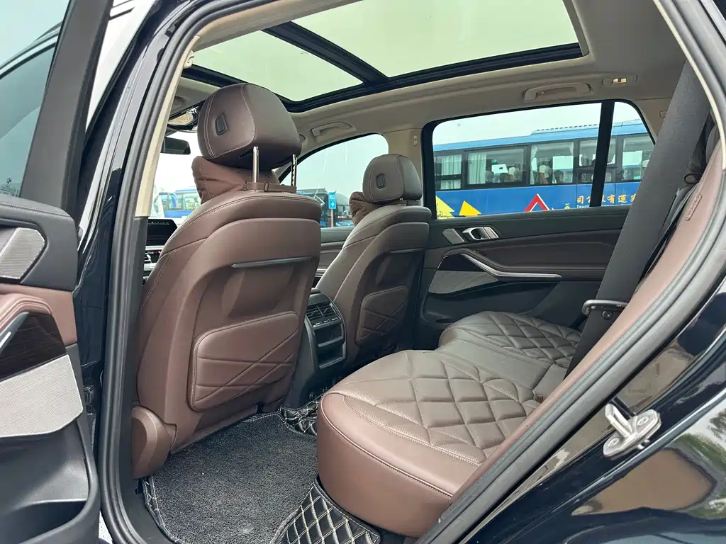 BMW X5 2022 xDrive 30Li Exclusive M Sports Package купить на сайте DeffCars