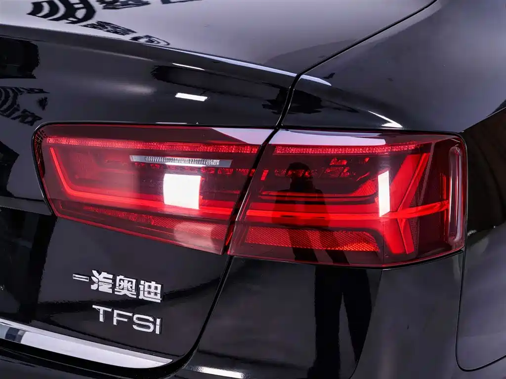 Audi A6L 2018 30th Anniversary Model TFSI Enterprising купить на сайте DeffCars