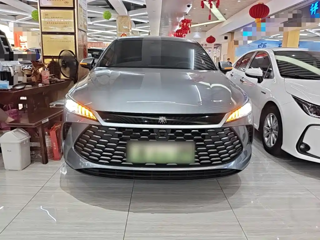 Qin PLUS 2025 DM-i smart driving version 55KM leading model купить на сайте DeffCars