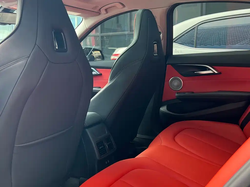 BMW 1 Series 2021 125i M Sports Night Edition купить на сайте DeffCars