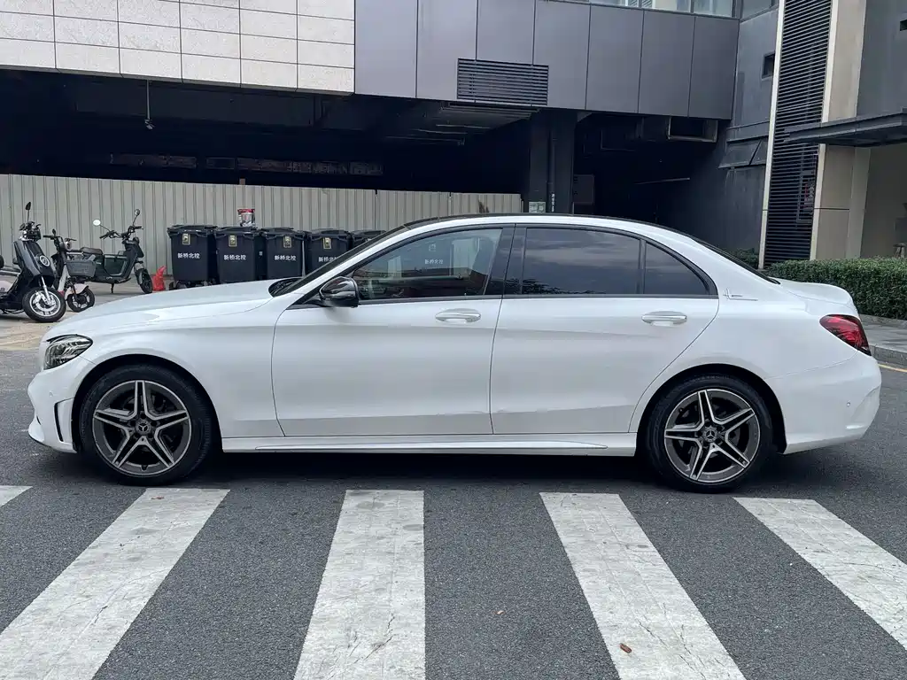 Mercedes-Benz C-Class 2021 C 260 L Sports Star Collection Edition купить на сайте DeffCars