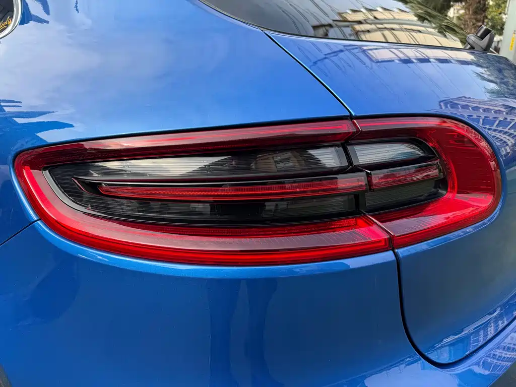 Macan 2017 Macan 2.0T купить на сайте DeffCars