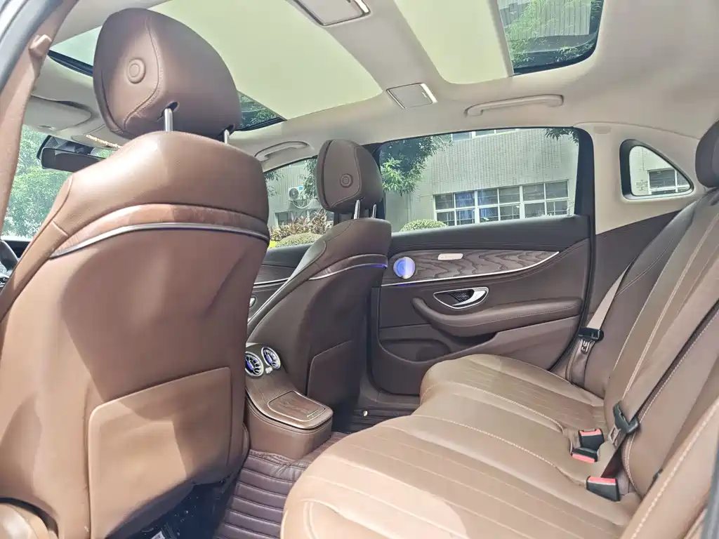 Mercedes-Benz E-Class 2023 E 300 L Fashion купить на сайте DeffCars