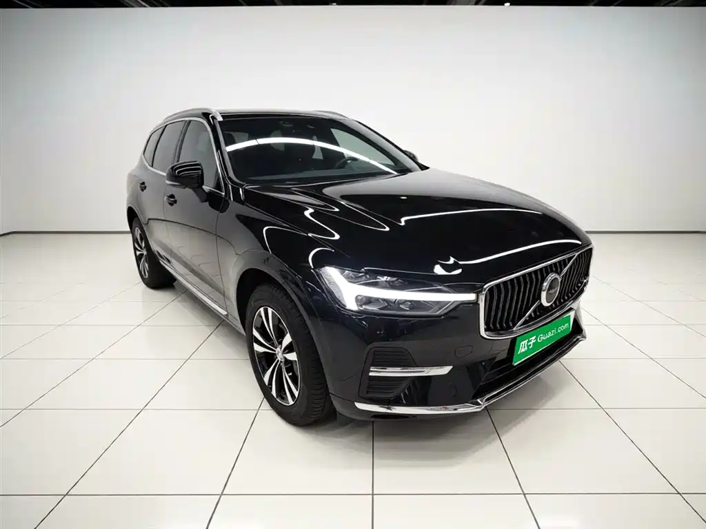 Volvo XC60 2024 B5 four-wheel drive Zhiyi Luxury Edition купить на сайте DeffCars