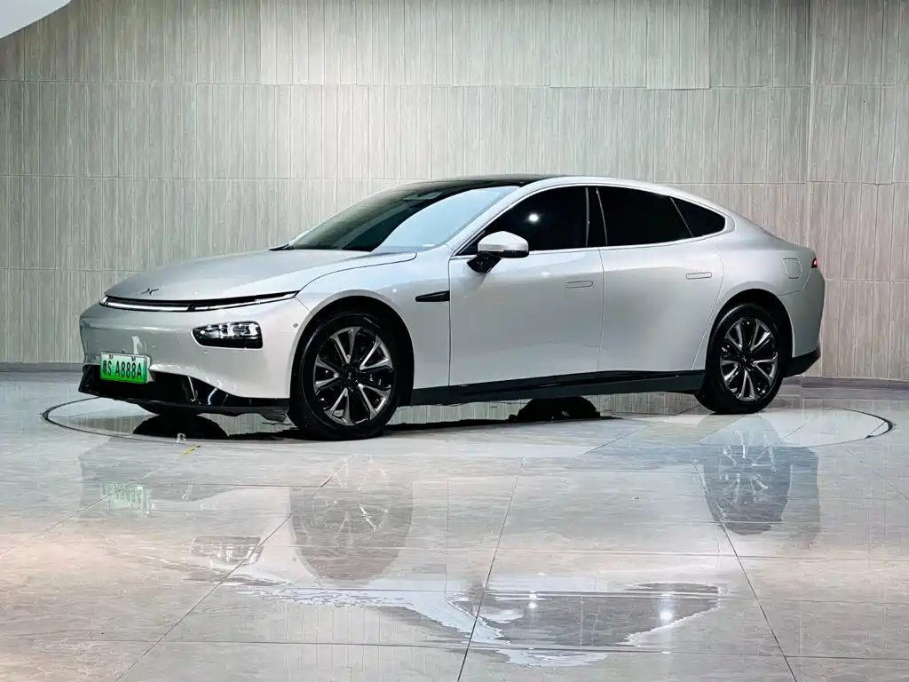 XPeng P7 2022 Model 670E + купить на сайте DeffCars