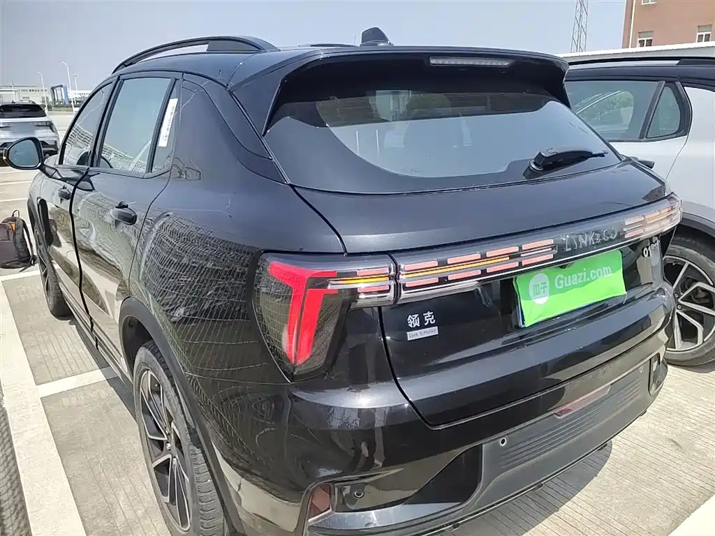 Lynk & Co 01 2023 1.5TD EM-F PM купить на сайте DeffCars