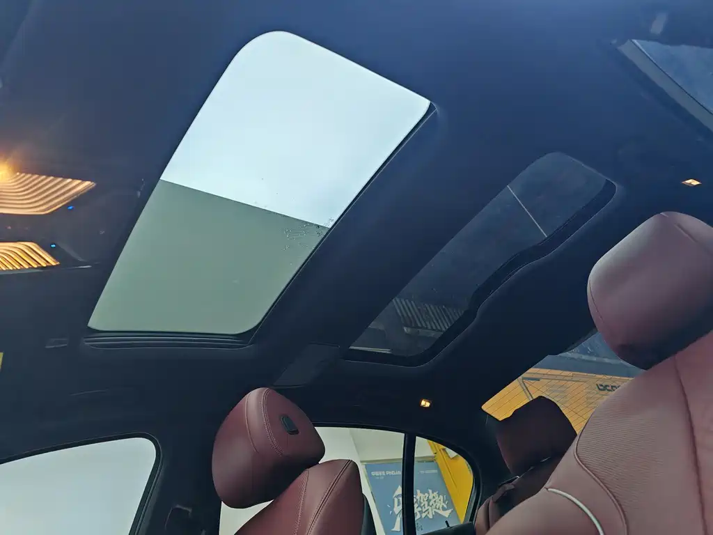 BMW 5 Series New Energy 2021 535Le M Sports Package купить на сайте DeffCars