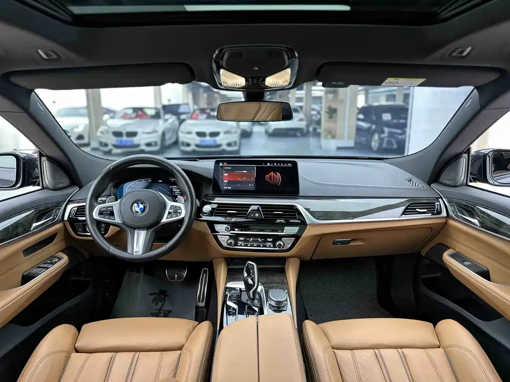 BMW 6 Series GT 2021 facelift 630i M Sports Package купить на сайте DeffCars