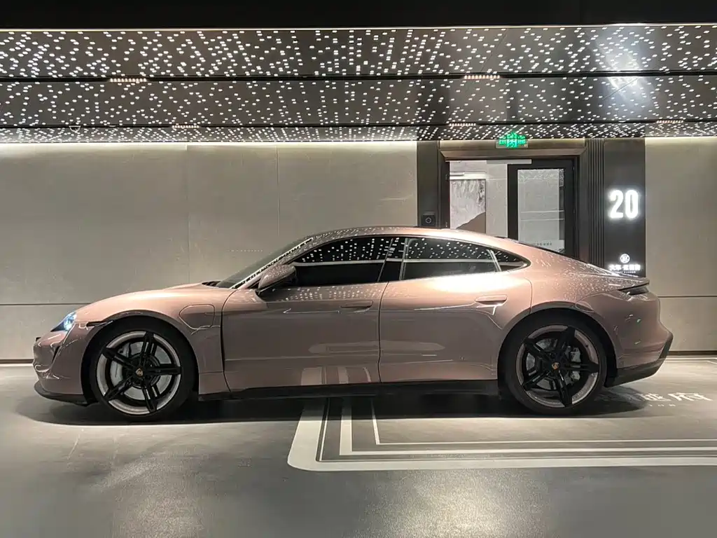 Taycan 2022 Taycan купить на сайте DeffCars