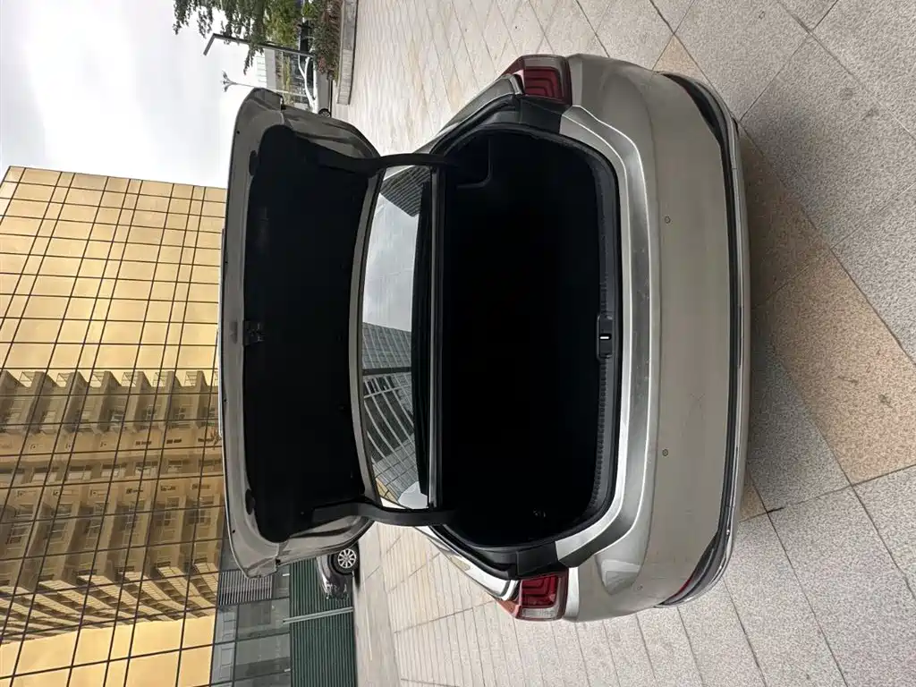 Lexus ES 2020 300h Excellence Edition купить на сайте DeffCars