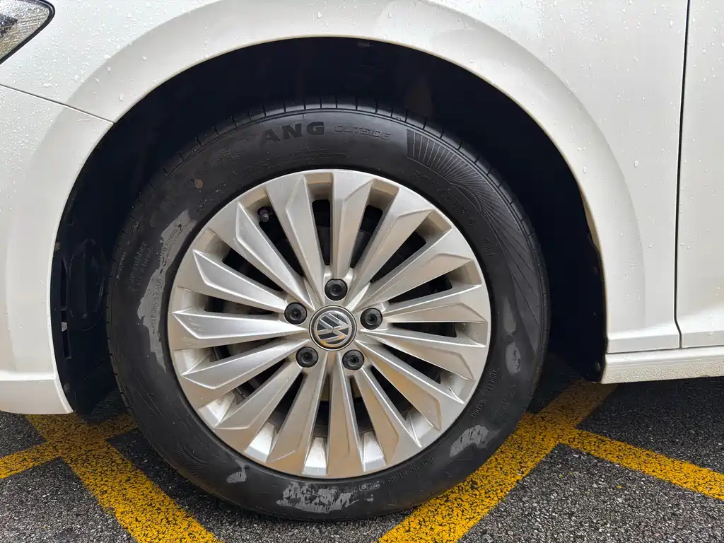 Lavida 2019 1.5L automatic comfort version National VI купить на сайте DeffCars