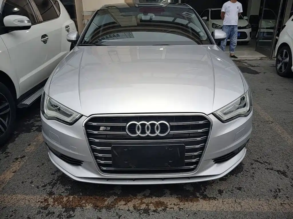 Audi A3 2014 Limousine 35 TFSI automatic luxury model купить на сайте DeffCars